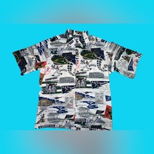 Reyn Spooner New York Themed Men's Shirt - Blue and White